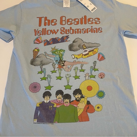 The Beatles T-Shirt Yellow Submarine Small New With Tags - Picture 7 of 8